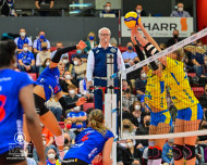 Halbfinale gegen Schwerin. Allianz MTV und Simone Lee treffen im Kampf um die Meisterschaft auf den Rekordmeister. Foto: Bildermacher-Sport Jens Körner